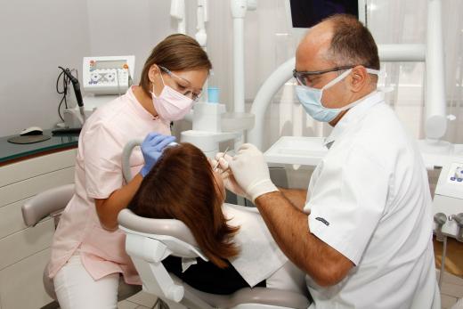 implant dentaire